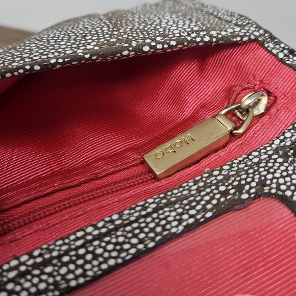 Sold - Picture 5 of 6